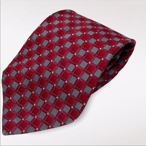 ARROW | 3/$15 Red & Gray Patterned Silk Tie